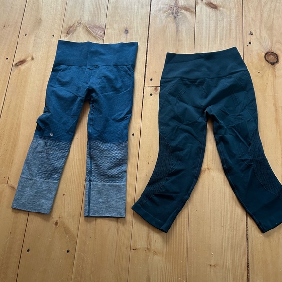 Lulu lemon leggings size 2 both pairs for $35 - Picture 3 of 4